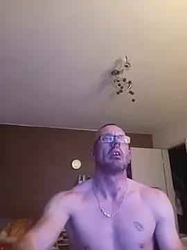 hwdpjp71's Webcam Show