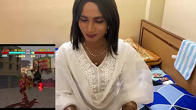 LuvLayla's Webcam Show