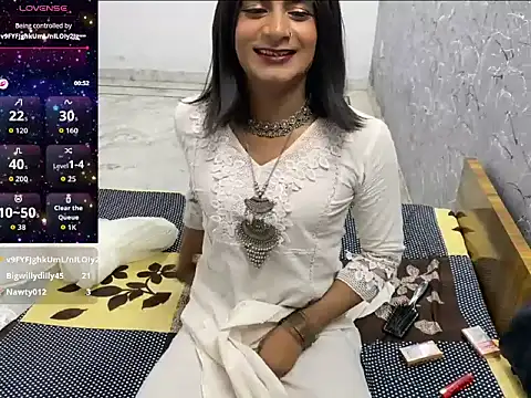 LuvLayla webkamerás műsora