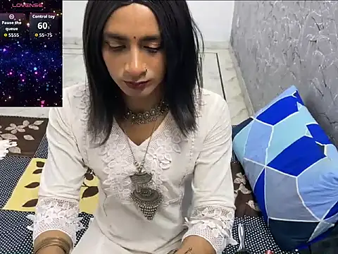 LuvLayla 网络视讯表演