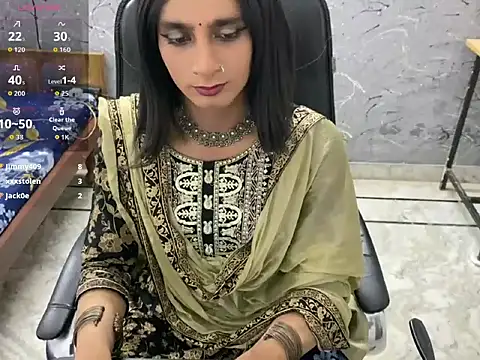 LuvLayla Show Webcam