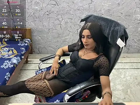 Show modela LuvLayla na web-kameri