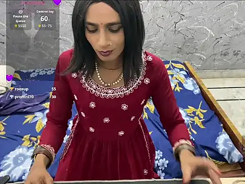 הופעת וובקאם של LuvLayla