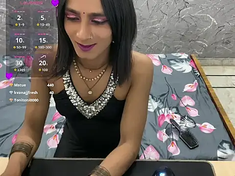 LuvLayla Adlı Modelin Web Kamerası Şovu