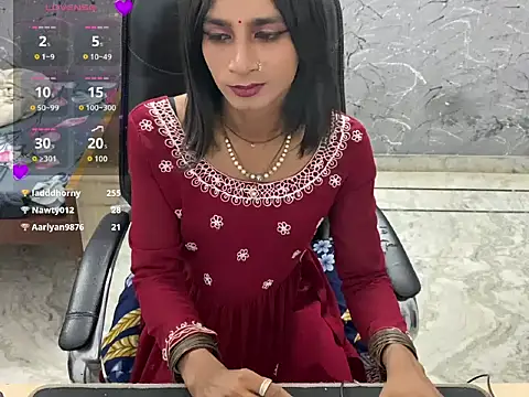 LuvLayla 网络视讯表演