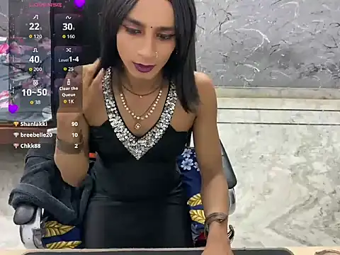 Pertunjukan Kamera Web LuvLayla