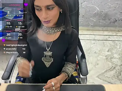 LuvLayla's Webcam Show