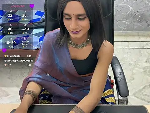 LuvLayla Adlı Modelin Web Kamerası Şovu