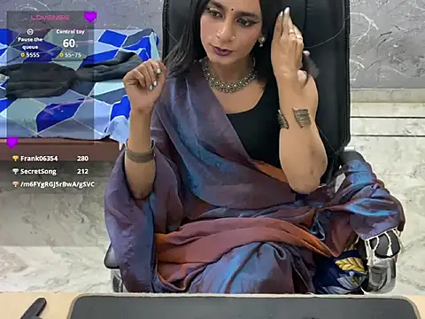 LuvLayla's Webcam Show