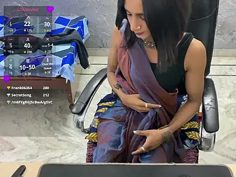 عرض كام LuvLayla