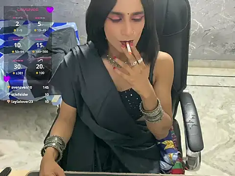 LuvLayla Adlı Modelin Web Kamerası Şovu