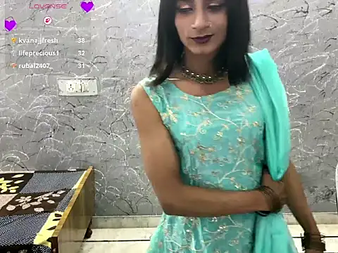 LuvLayla 网络视讯表演