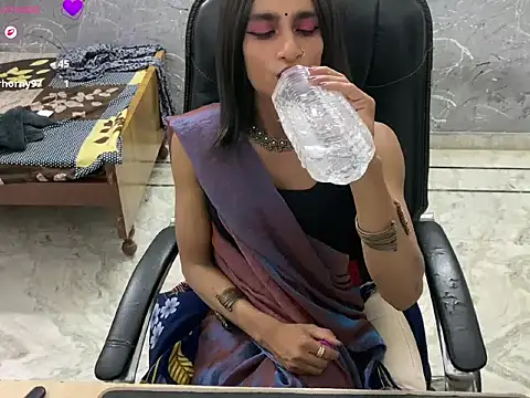 LuvLayla ওয়েবক্যাম শো