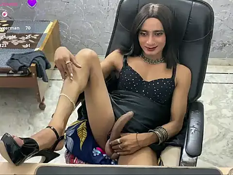 LuvLayla ওয়েবক্যাম শো