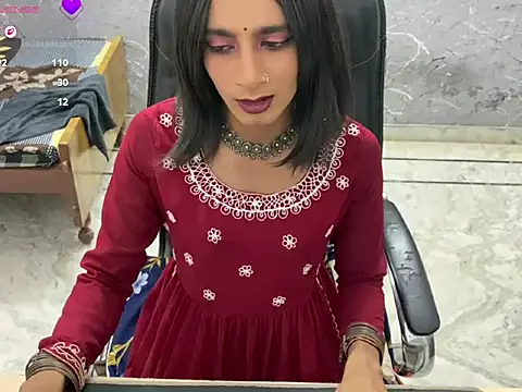 LuvLayla 网络视讯表演