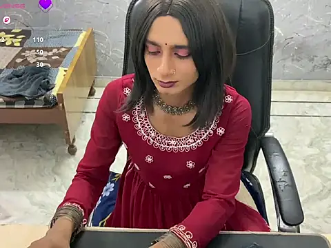 Show modela LuvLayla na web-kameri
