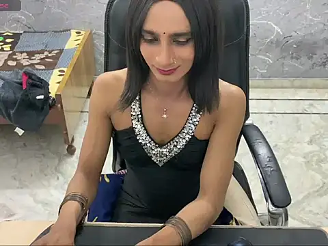 عرض كام LuvLayla
