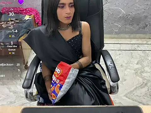 LuvLayla Adlı Modelin Web Kamerası Şovu