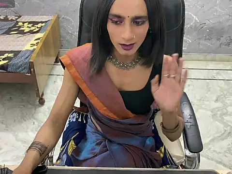 LuvLayla Webcam Show
