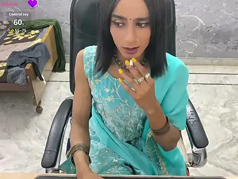 LuvLayla ওয়েবক্যাম শো