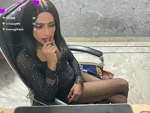 LuvLayla ওয়েবক্যাম শো