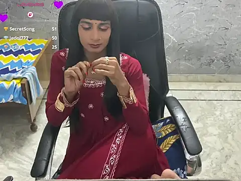 Pertunjukan Kamera Web LuvLayla
