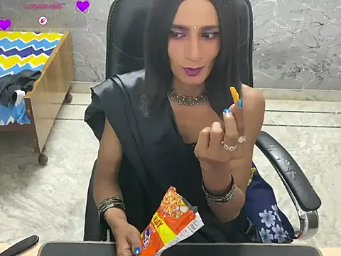 LuvLayla 웹캠 쇼