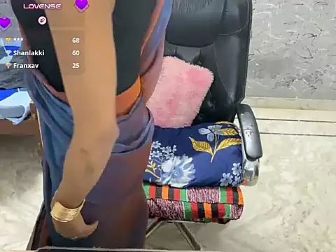 LuvLayla 网络视讯表演
