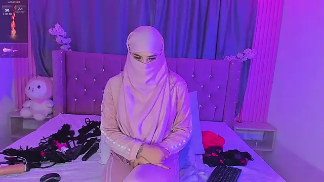 Nayla-Mouna Webcam show