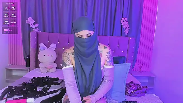 Nayla-Mouna Webcam-Show
