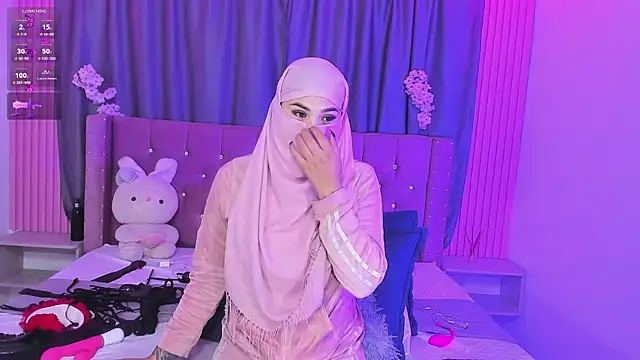Nayla-Mouna Show Webcam