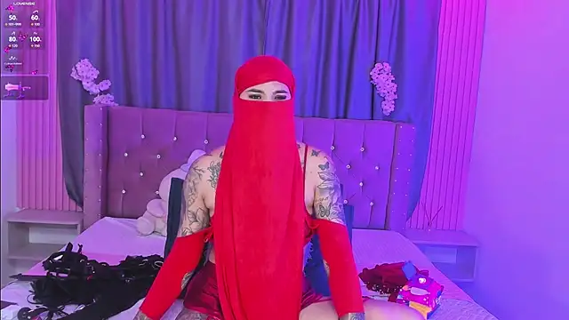 Nayla-Mouna 在線直播表演
