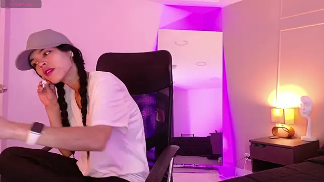 Živý XXX chat ALICESANDOVAL