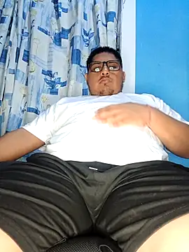 ramito1007 Show Webcam