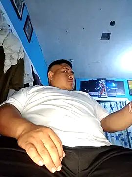 ramito1007 Show in webcam