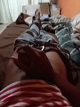 Tearain84 Show in webcam