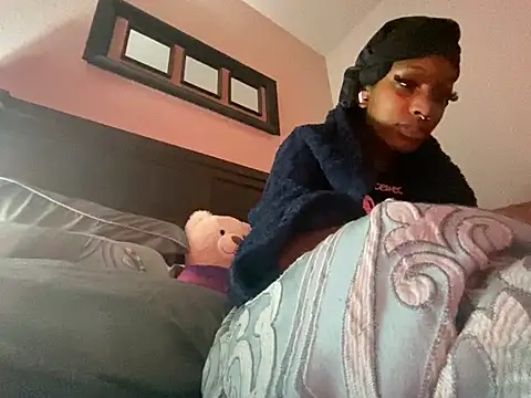 Brooke012's Live XXX Chat