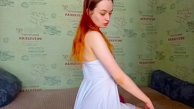 Czat XXX na żywo – emi_less