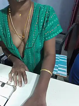 umashreetamil Webcam Show