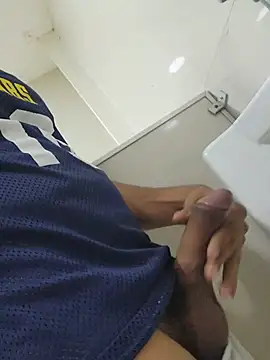 הופעת וובקאם של l01alexis