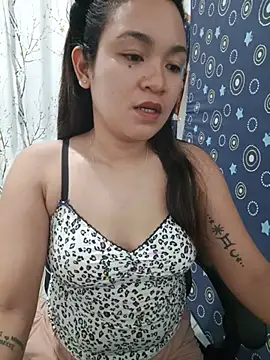 pretty_yesha's Live XXX Chat