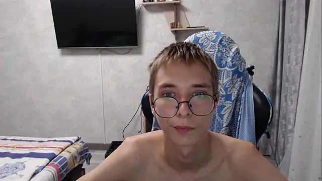 glasses_cat ওয়েবক্যাম শো
