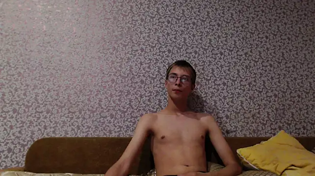 glasses_cat webkamerás műsora