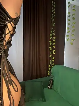 Chat +18 de LittleFox___ ao vivo