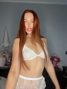 Chatroom XXX en direct de LittleFox___