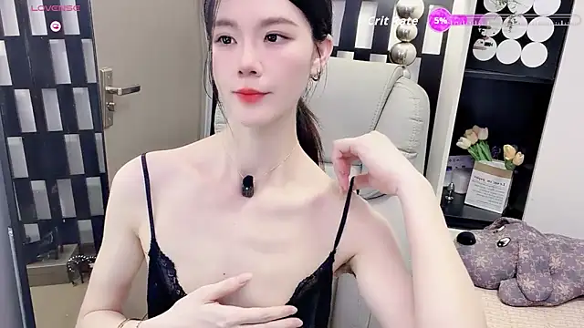 Yueyue-MM 网络视讯表演