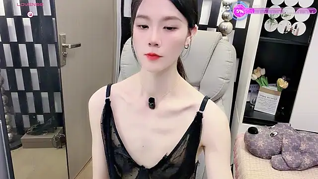 Yueyue-MM 网络视讯表演