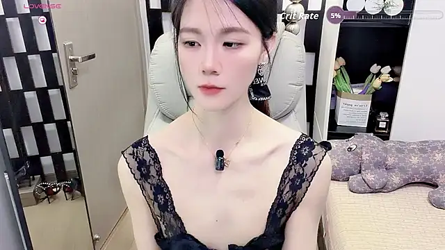 Yueyue-MM 网络视讯表演