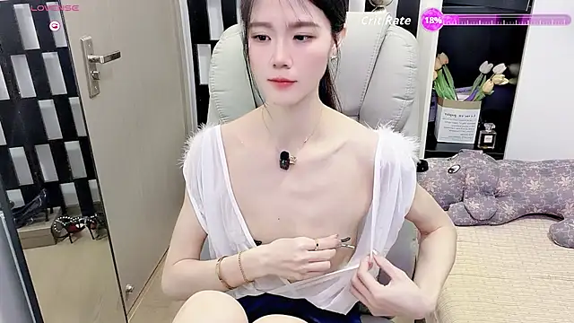 Yueyue-MM 网络视讯表演
