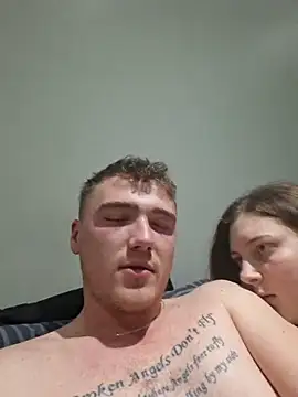BIG-WHITE-DICK-2001: вебкам-шоу